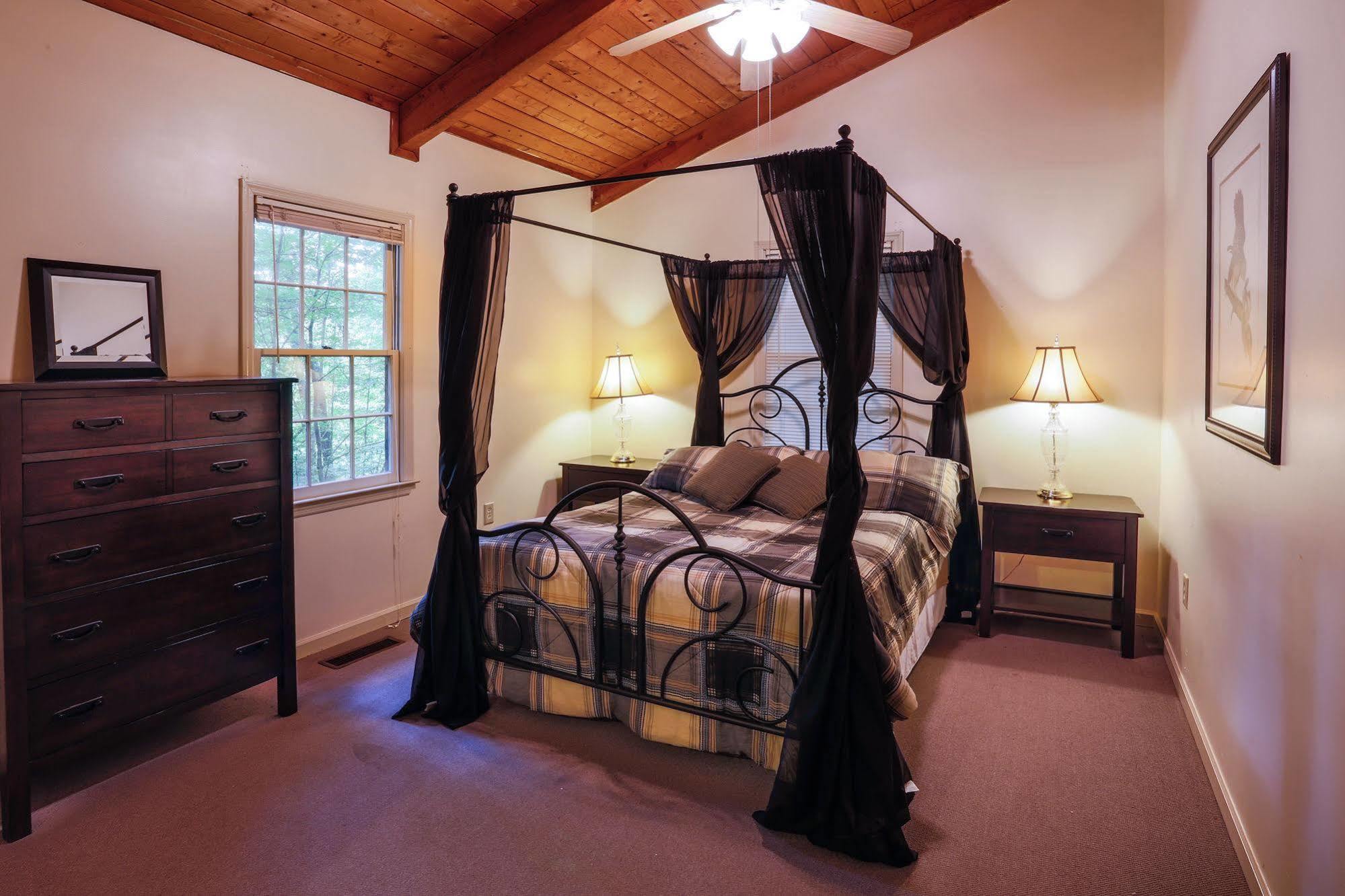 Forrest Hills Mountain Resort Dahlonega Exterior foto